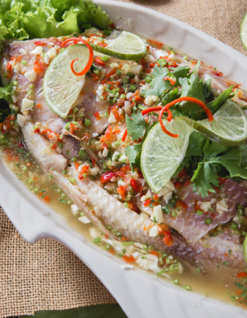 Steamed Fish With Lime and Garlic Recipe
